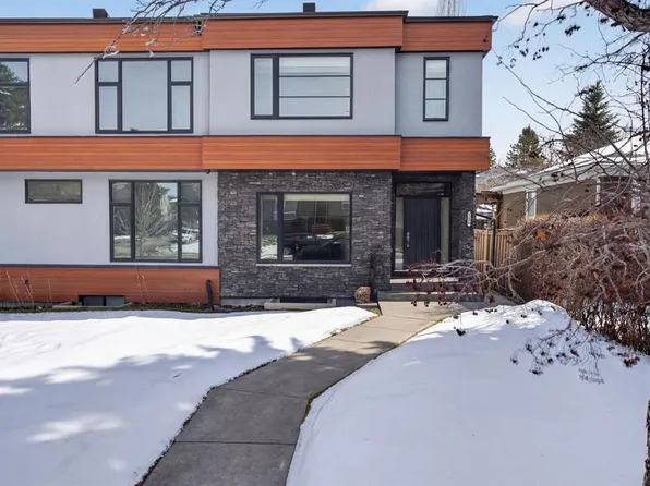 3424 W 3rd St NW, Calgary, AB T2K 0Z5