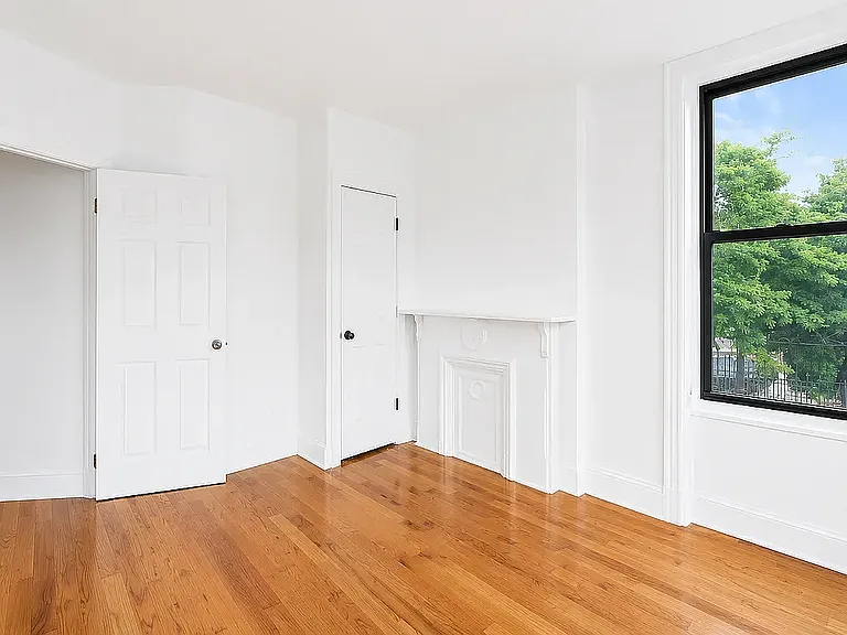 758 Marcy Ave #8 — Photo 3