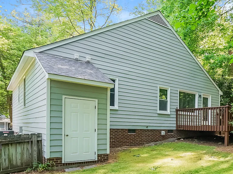 353 Amherst Creek Dr — Photo 16