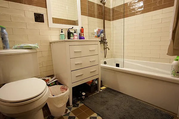 Rented by Lofts and Flats LLC | media 21