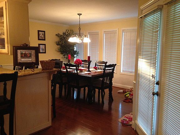 2nd image of 406 Quail Dr