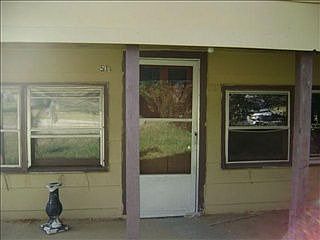 2nd image of 511 Fairfield St