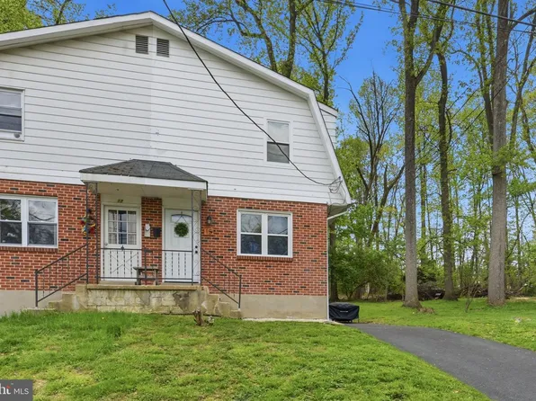 15 White Clay Dr, Newark, DE 19711