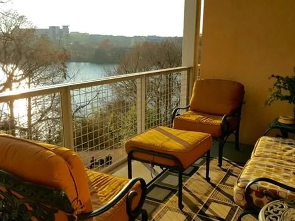 54 Rainey St APT 401, Austin, TX 78701