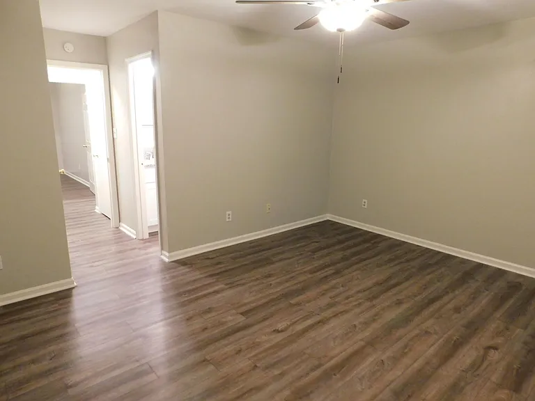 1433 Drumheller Dr — Photo 53