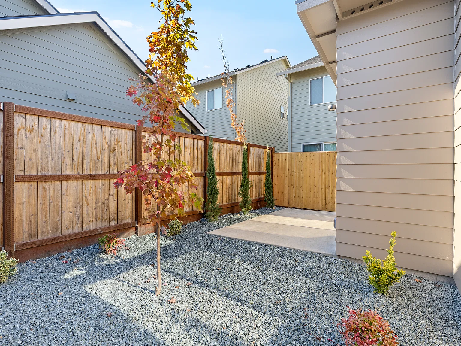 2 bed, 870 sqft, $1,775 — Photo 4