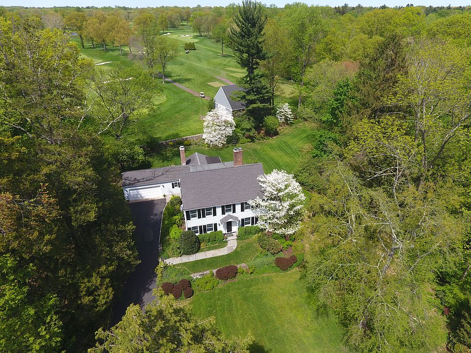 67 Buttonwood Ln Darien CT-print-005-077-ButtonB-3960x2829-300dpi.jpg