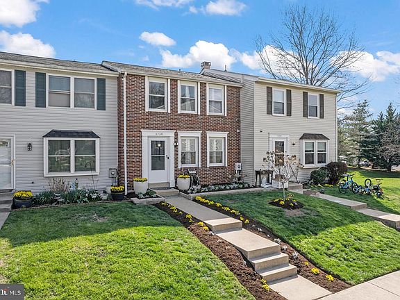 3rd image of 1734 Heather Ln