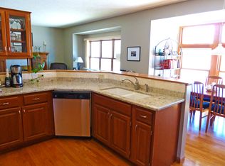 4720 Pebble Beach Way, Eagan, MN 55123