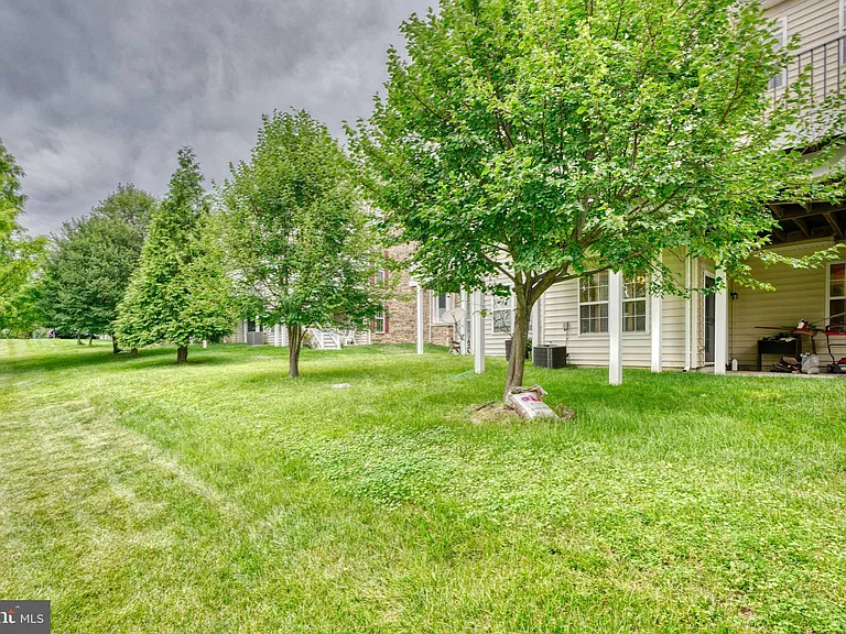 8112 Winding Ross Way — Photo 11
