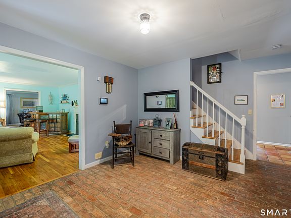 5th image of 40 Echo Valley Road