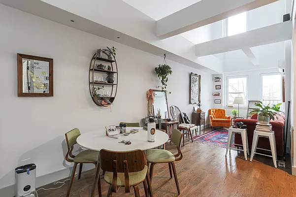 Rented by ERNY LLC | media 3