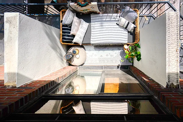 Sold by Keller Williams NYC | media 11