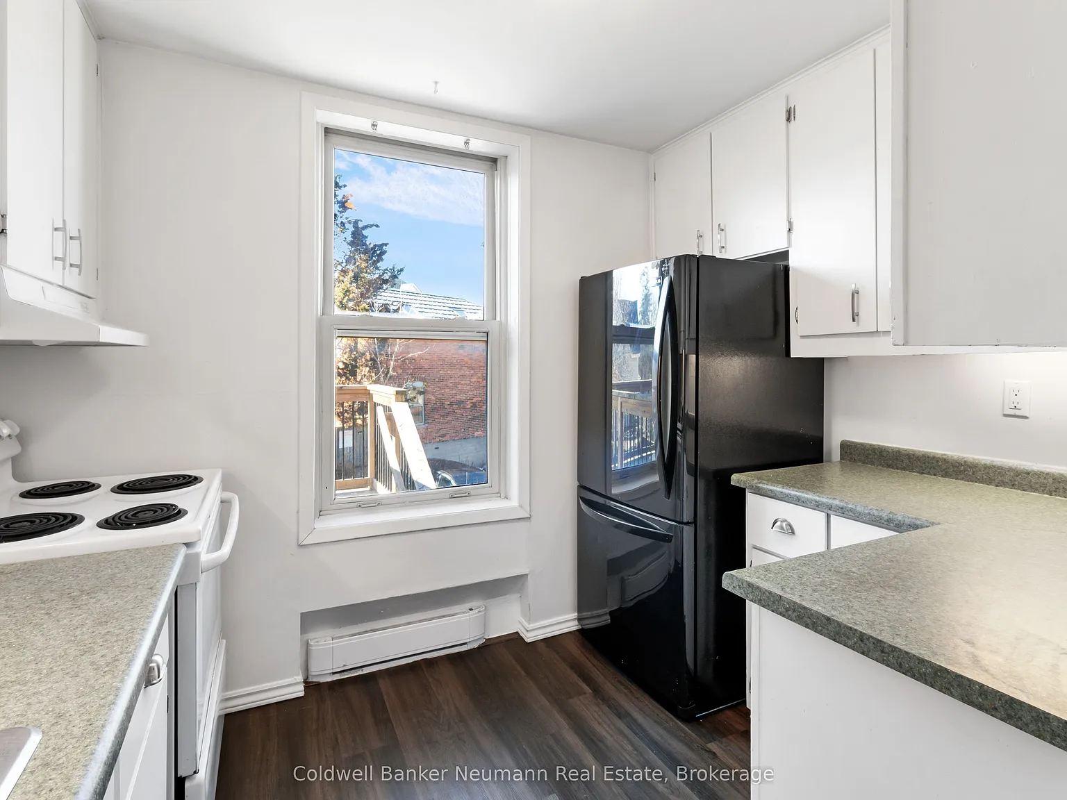 2 bed, $2,400 — Photo 4