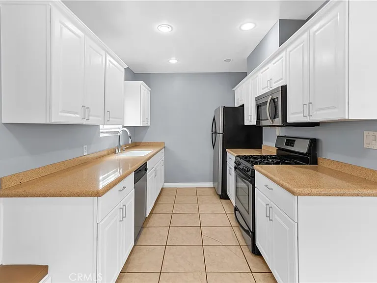 117 S Ivy Ave #A — Photo 7