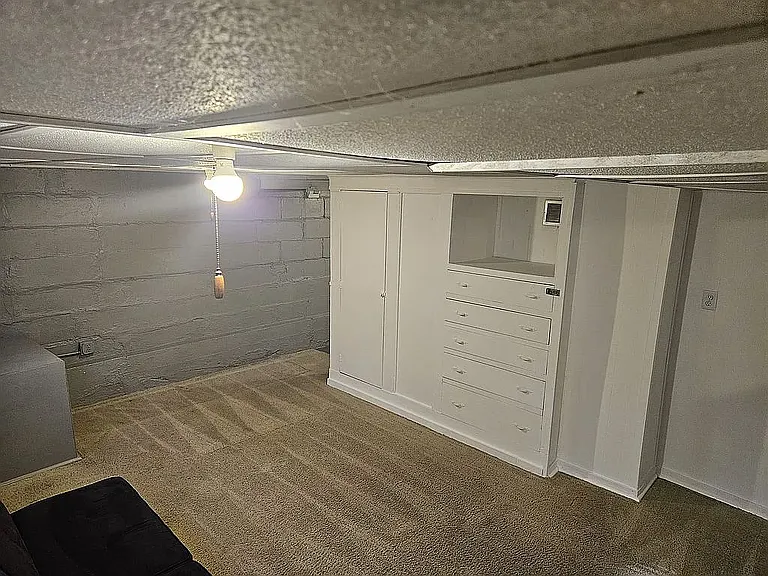 1027 Charleston St — Photo 12