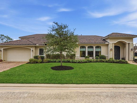 2nd image of 34 W Shadow Creek Villas Loop