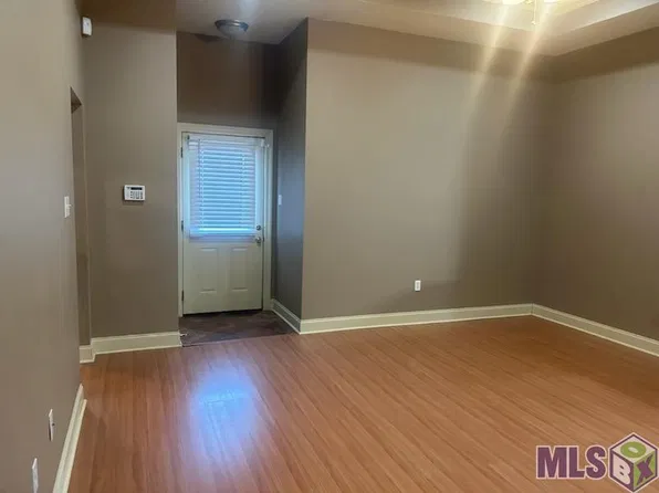 5201 Lola Dr, Baton Rouge, LA 70811