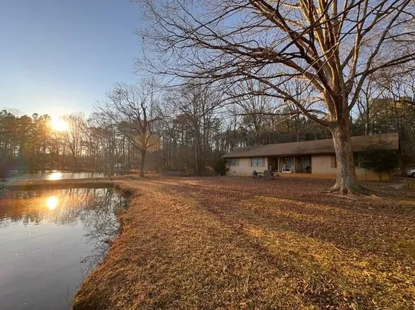 115 Kay Cir, Covington, GA 30014