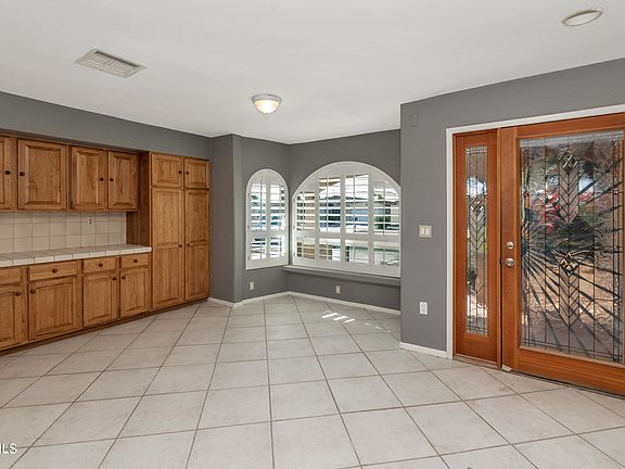 2nd image of 11130 W Palmeras Dr
