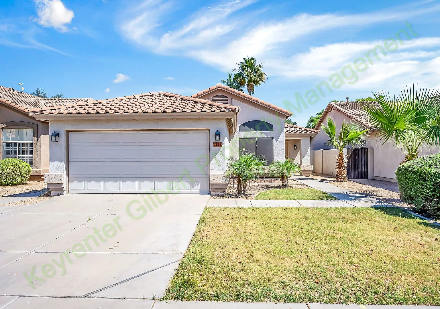 Charming 3-Bedroom Chandler Home with Vaulted Ceilings & Inviting Backyard — Photo 1