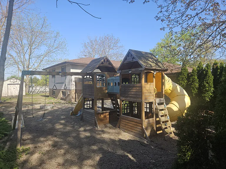 1815 Omira St — Photo 12