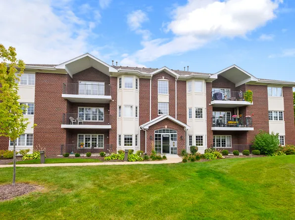 13059 Laurel Glen Ct APT 301, Palos Heights, IL 60463