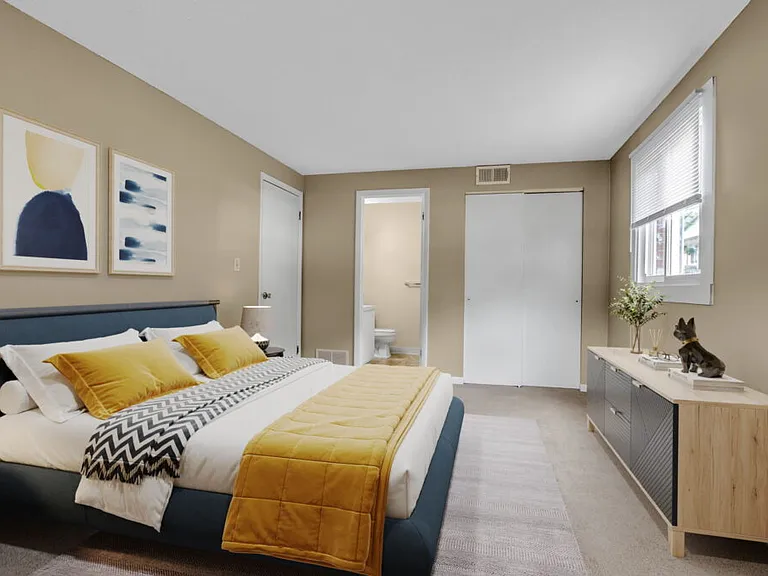 Village Center Apartments — Photo 19