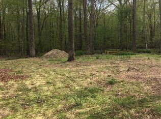 22 Moore Ave, Old Lyme, CT 06371