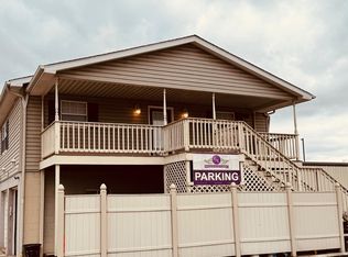 1576 E Pea Ridge Rd, Huntington, WV 25705