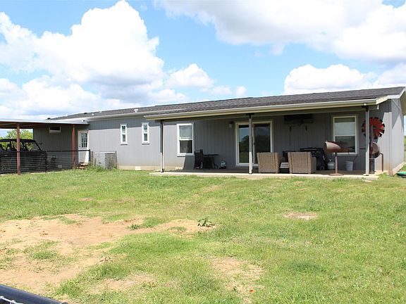 3rd image of 2077A Shawver Rd