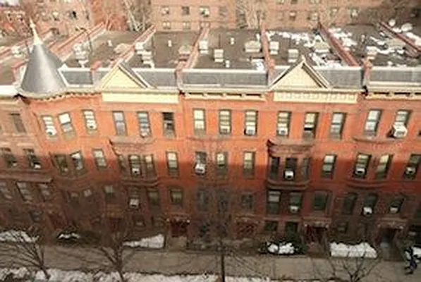 Rented by Douglas Elliman | media 17