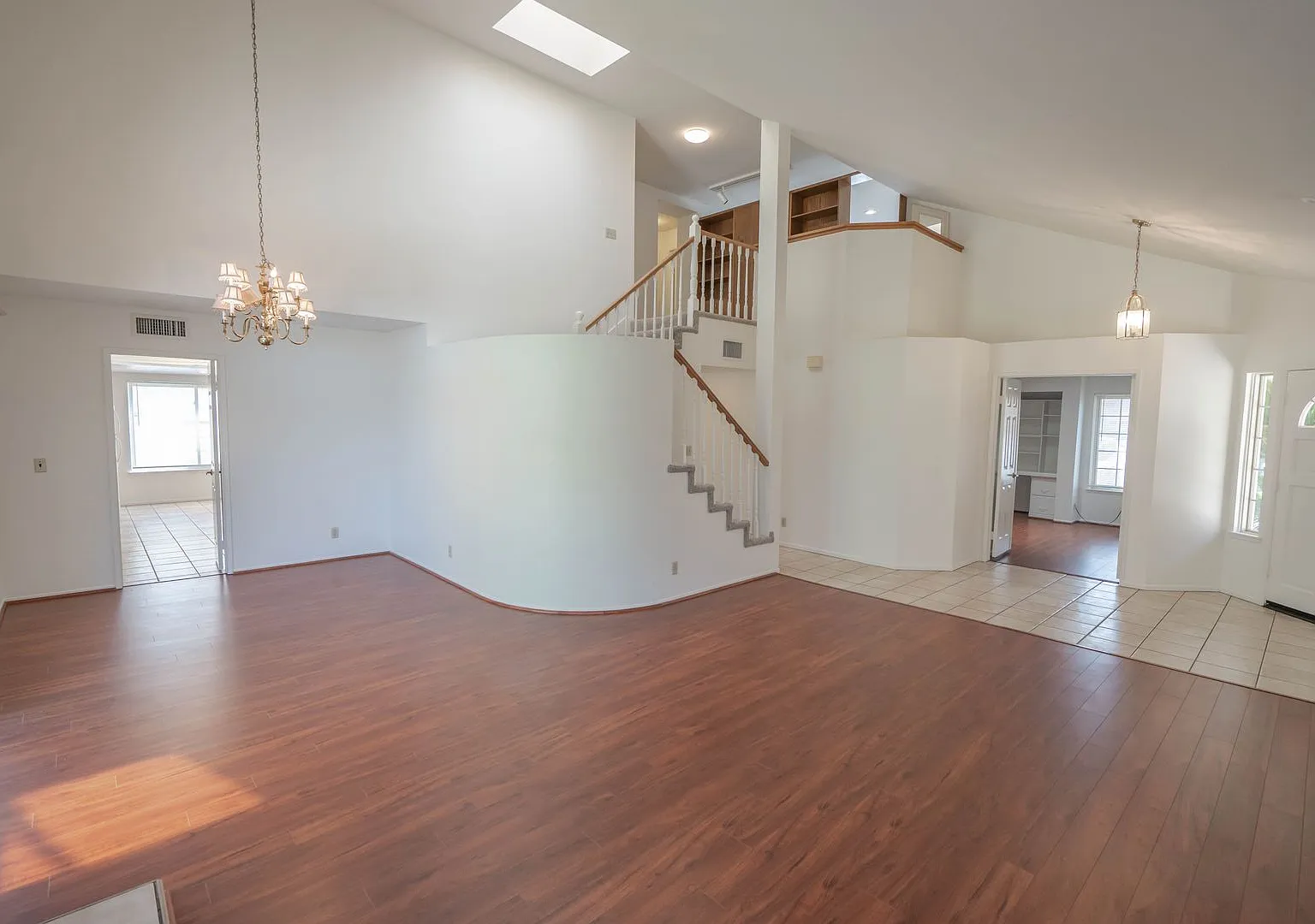 4 Bedroom Home for Rent in Stevenson Ranch! — Photo 4