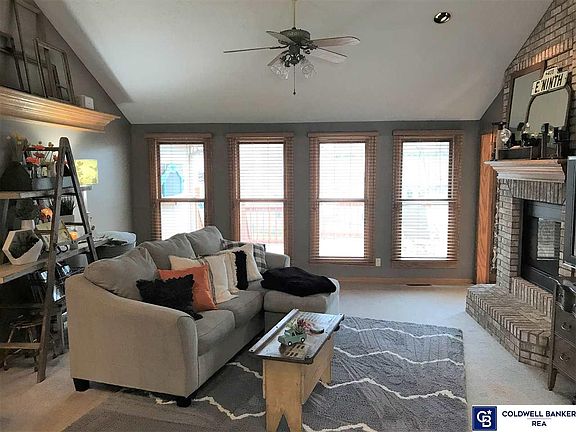 4th image of 17106 Karen St