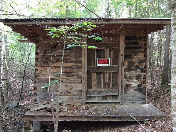 3rd image of Gatewood Ct