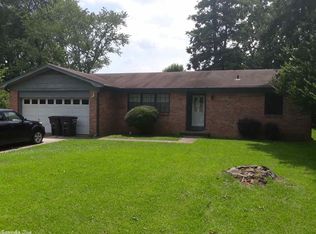 209 Stonewall Dr, Jacksonville, AR 72076