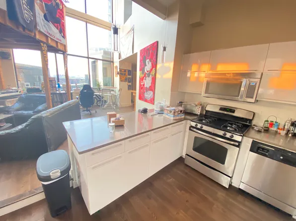 1127 Boylston St, Boston, MA 02215