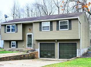 958 Kevin Dr, Kent, OH 44240