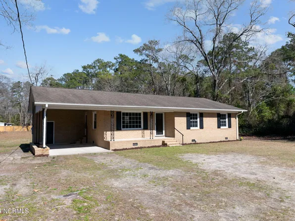 1101 Broad Creek Road, New Bern, NC 28560