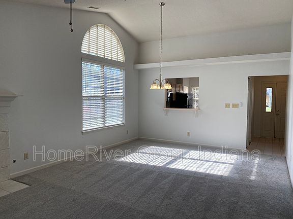 4th image of 811 Washington Cove Way