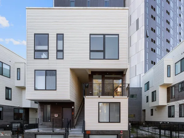 3200 Summer St #8, Philadelphia, PA 19104