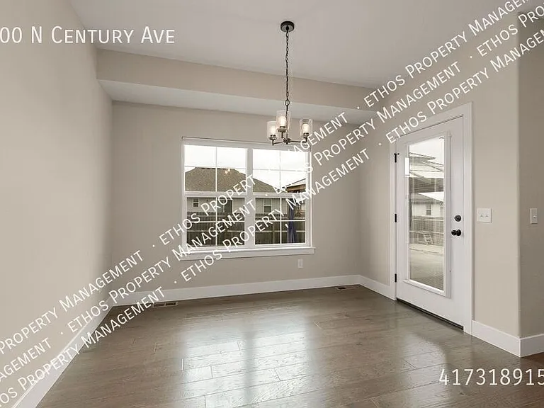 700 N Century Ave — Photo 14
