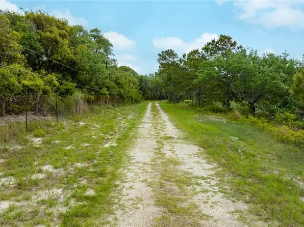 1770 Mooney Ln, Ingleside, TX 78362