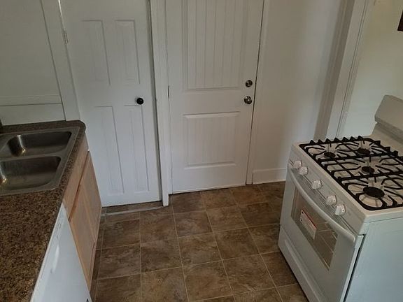 3rd image of 3402 5th Ave S APT 4
