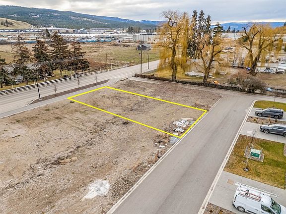 2nd image of 19950 McCarthy Rd