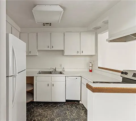 1524 Saint Mary St #A — Photo 8