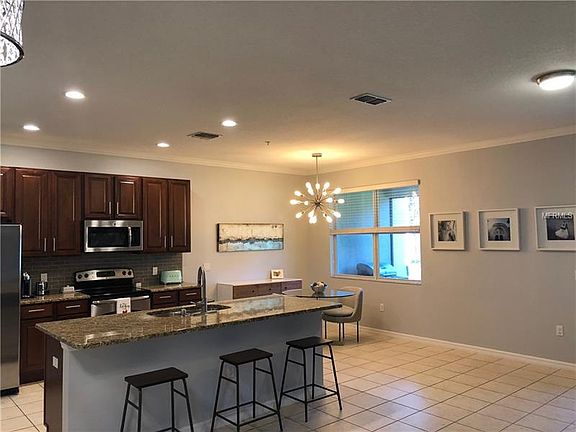 4th image of 557 Woodland Terrace Blvd