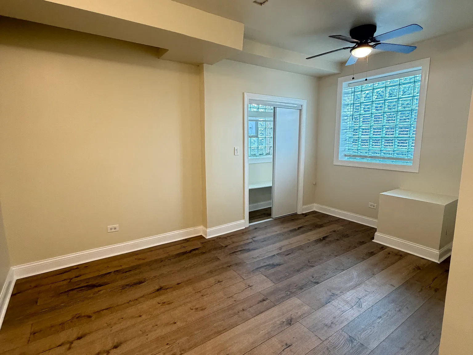 6751 S Ridgeland Ave — Photo 4