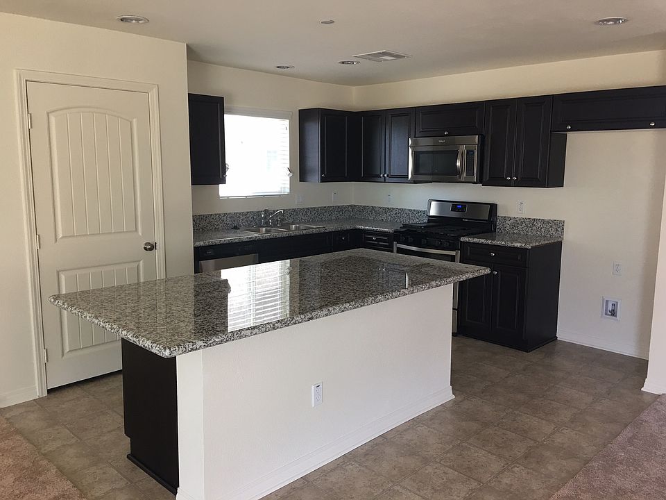2nd image of 26551 Azalea St