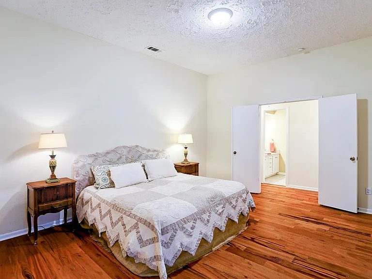 14223 Woodnook Dr — Photo 10